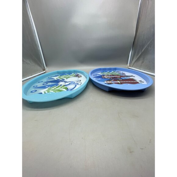 set of 2 Christmas trays blue removable place mats polar bear nut cracker READ - Picture 6 of 7